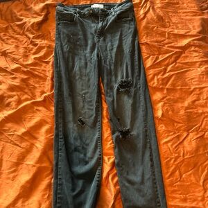 Distressed Black Women's Jeans CJLA